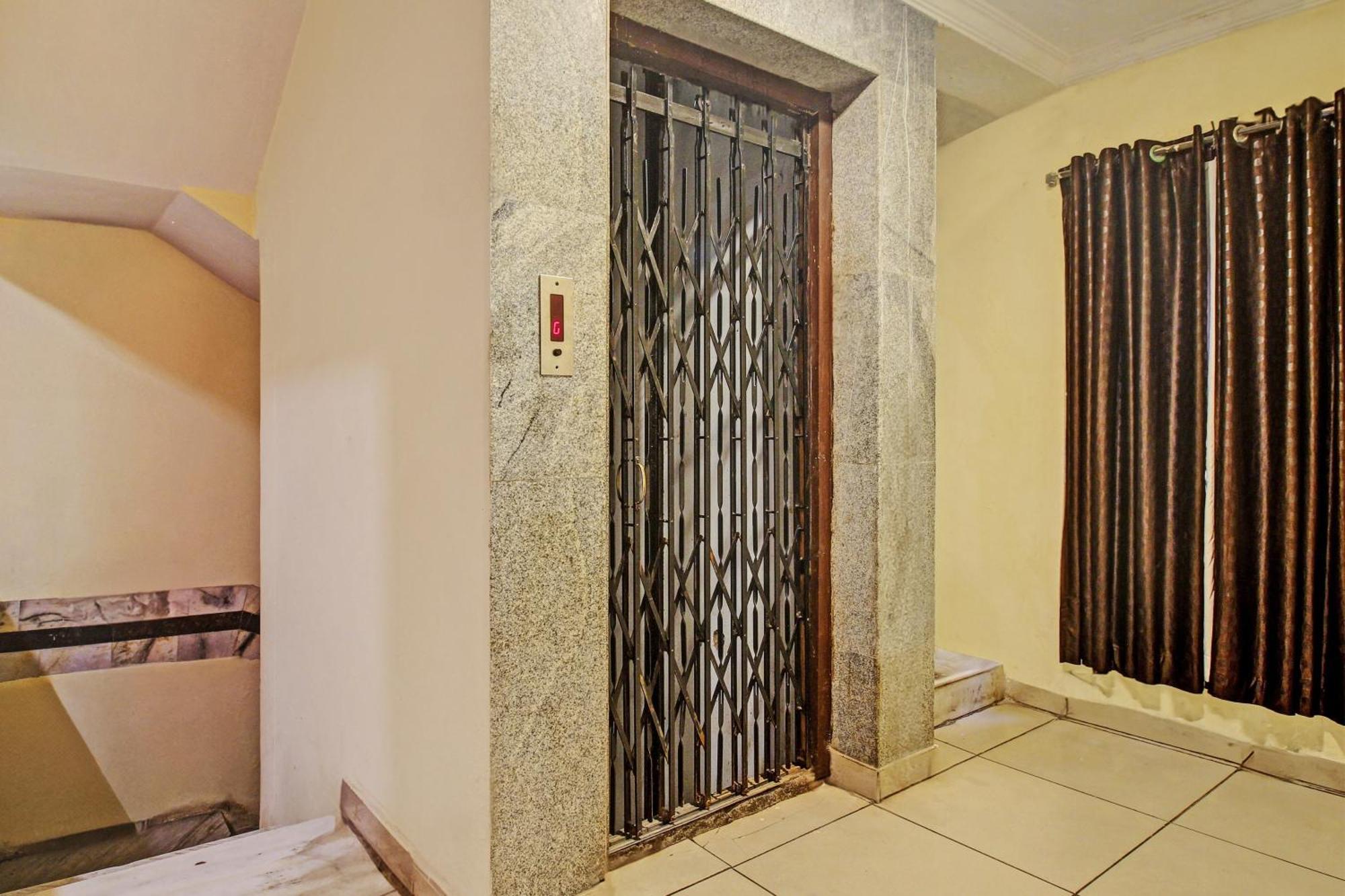 Hotel O Ruma Near Nampally Railway Station Haïdarabad Extérieur photo